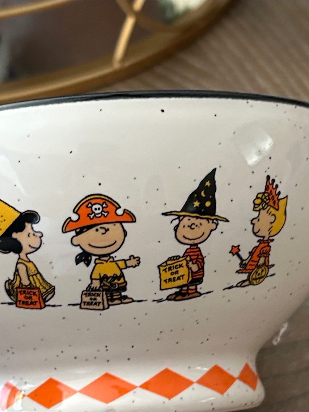 NEW! Rae Dunn Peanuts Halloween Trick-or-Treat Ceramic Candy Bowl - Picture 7 of 7